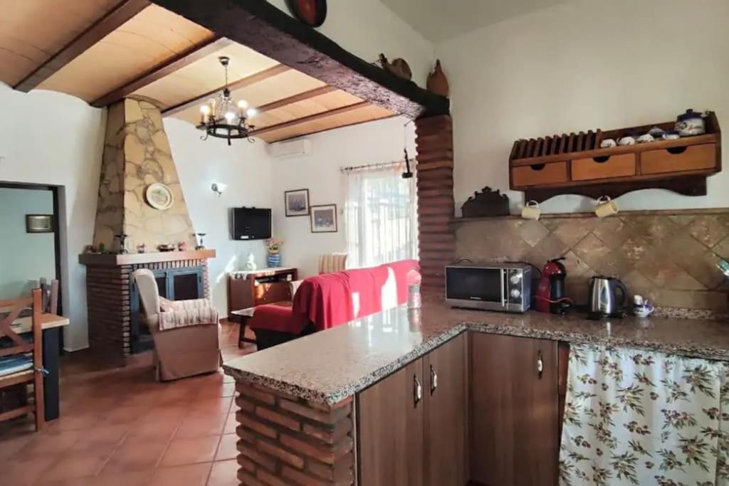 Villa Casa La Roca El Gastor Esterno foto